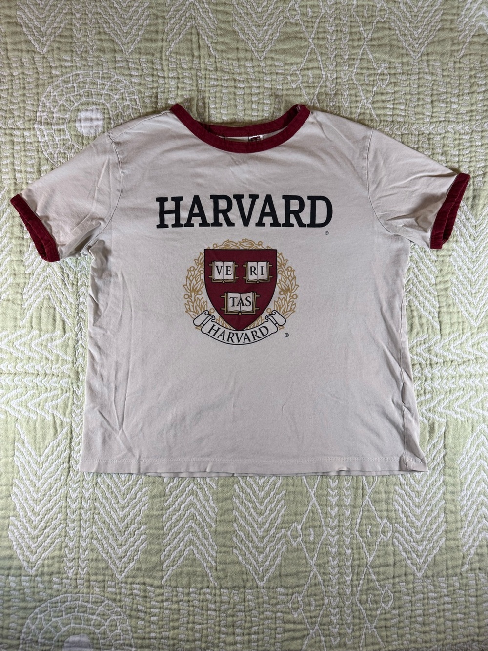 GUC H&M Cream w Crimson Ringer Tee and Harvard Crest Women’s sz Small